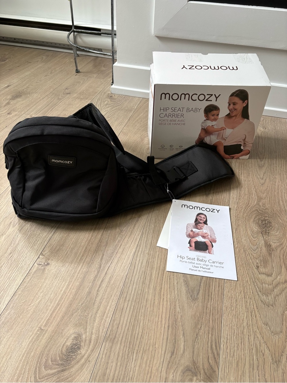 Momcozy Hip Seat Support Waist Seat Black New With Tags